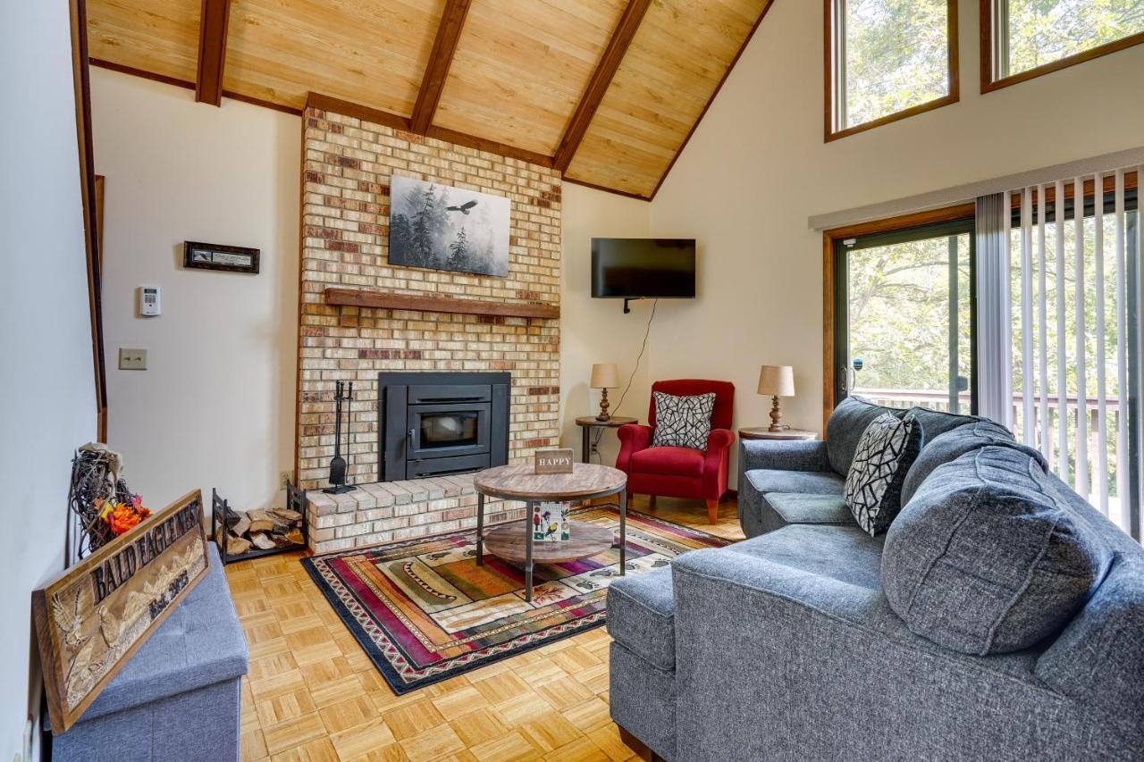 Mount Vernon Howard Cabin Rental About 3 Mi To Apple Valley Lake! מראה חיצוני תמונה