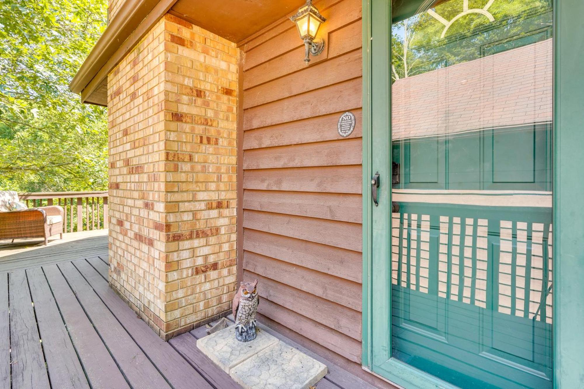 Mount Vernon Howard Cabin Rental About 3 Mi To Apple Valley Lake! מראה חיצוני תמונה
