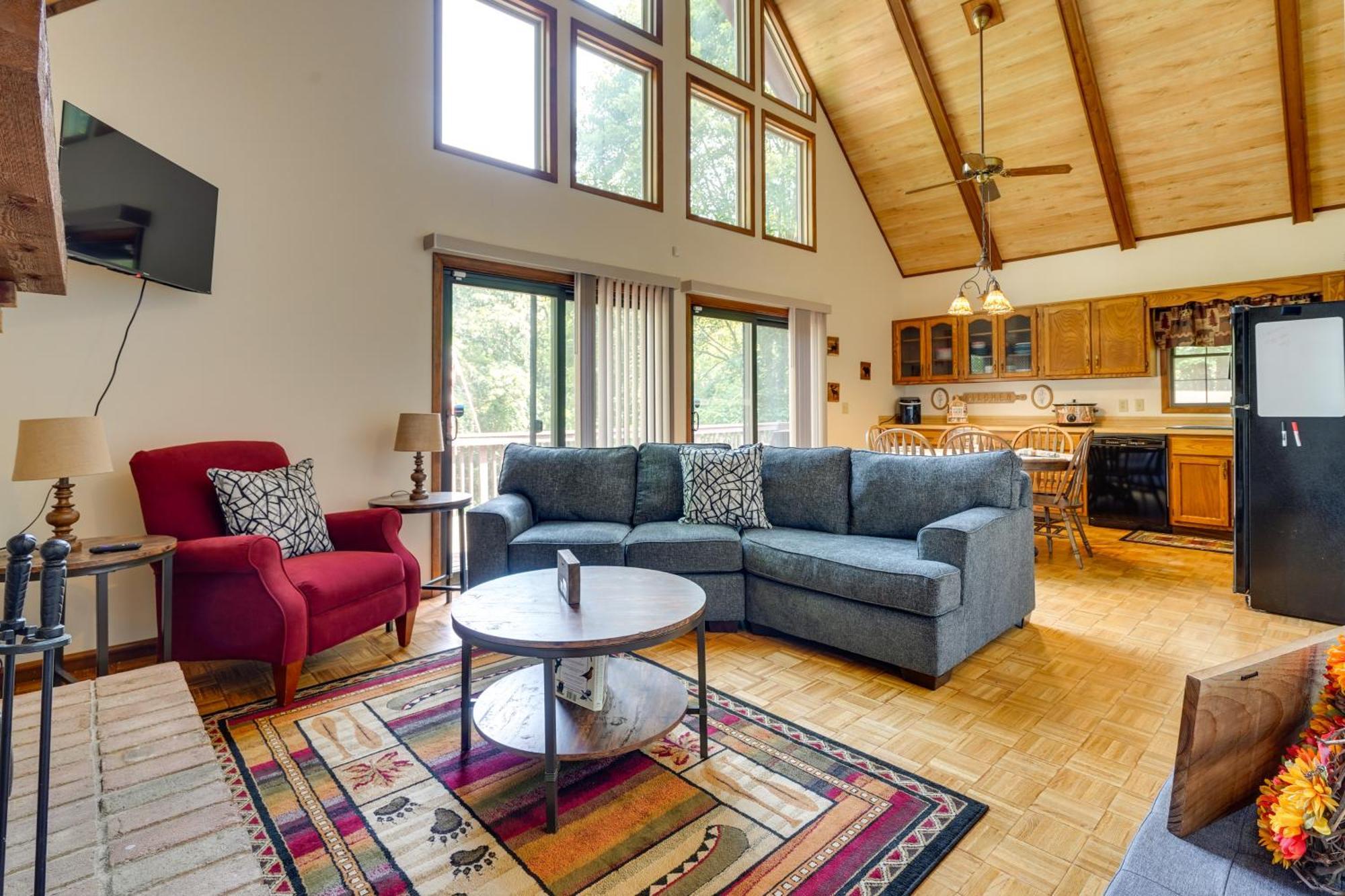 Mount Vernon Howard Cabin Rental About 3 Mi To Apple Valley Lake! מראה חיצוני תמונה