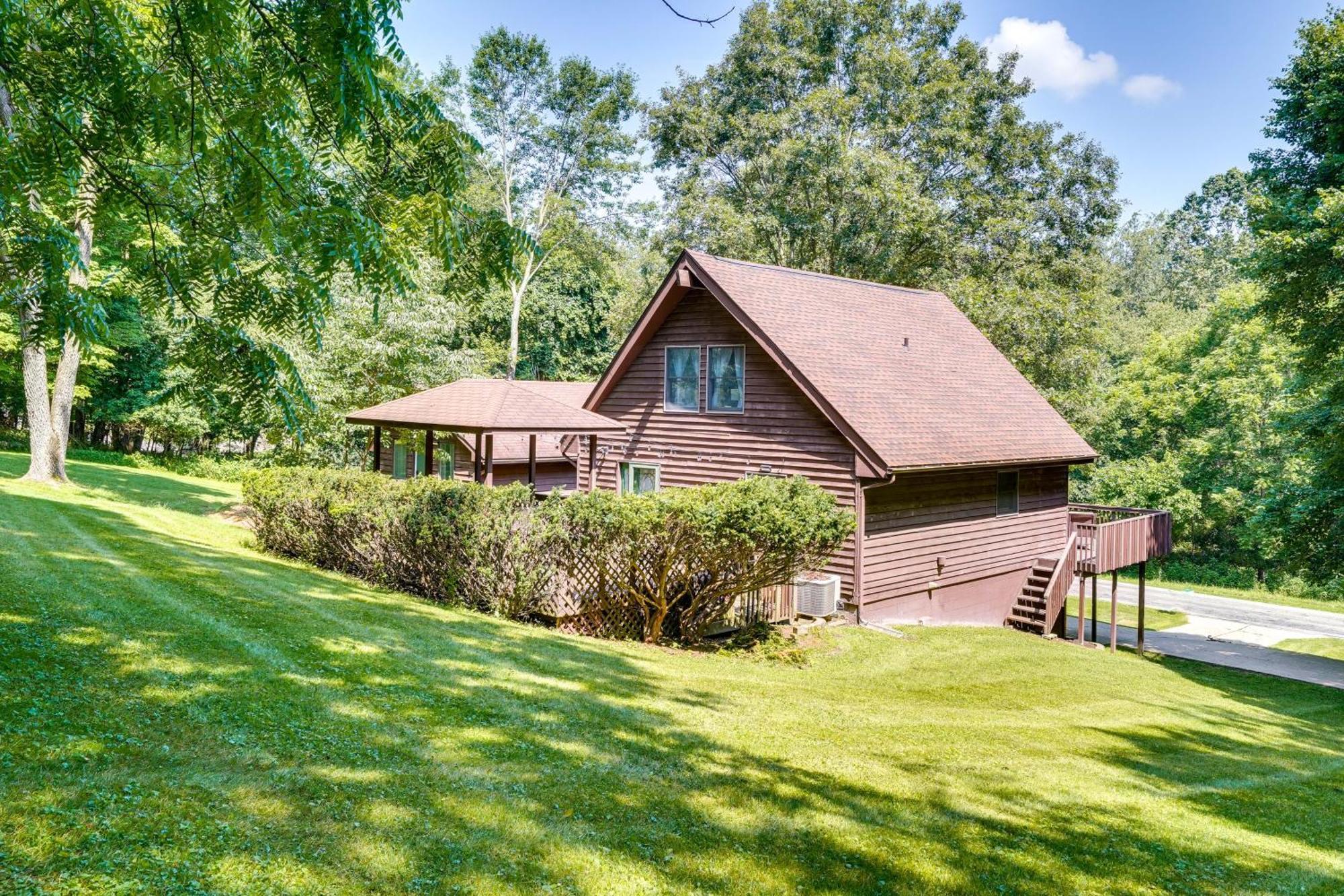 Mount Vernon Howard Cabin Rental About 3 Mi To Apple Valley Lake! מראה חיצוני תמונה